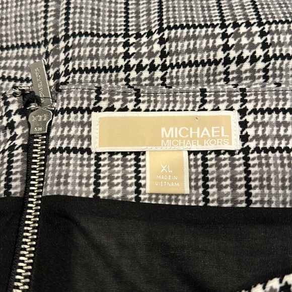NWT Michael Kors Skirt - Picture 3 of 6